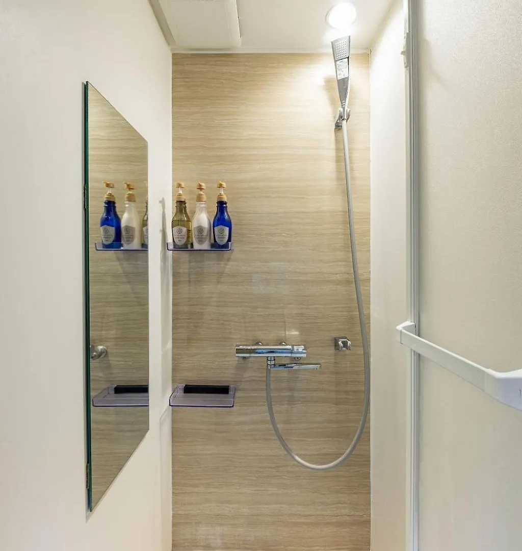 Сasa de vacaciones Bijou Suites Will Osaka Japón